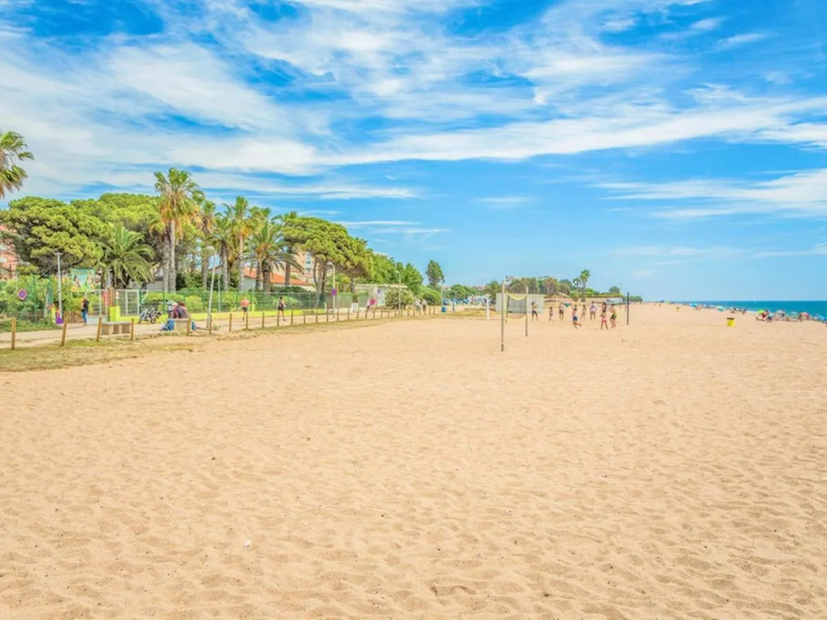 Apartamento Con Vistas Al Mar Y Piscina Pineda de Mar 0*,  Spain